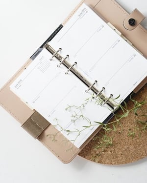 renata-adrienn-ksXr8TrRmvE-unsplash